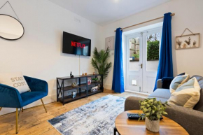 Peckham Cozy 2-Bed Gem in London